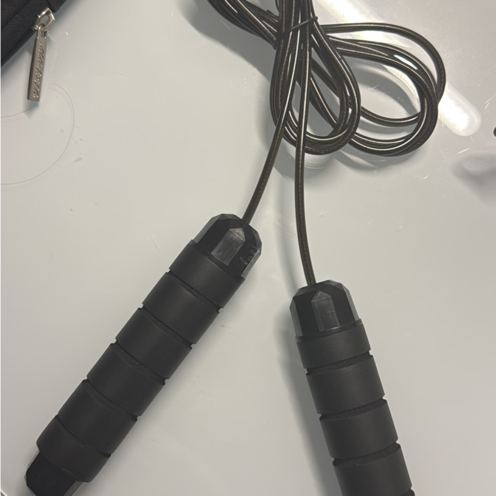 Black Jump Rope with Ergonomic Handles